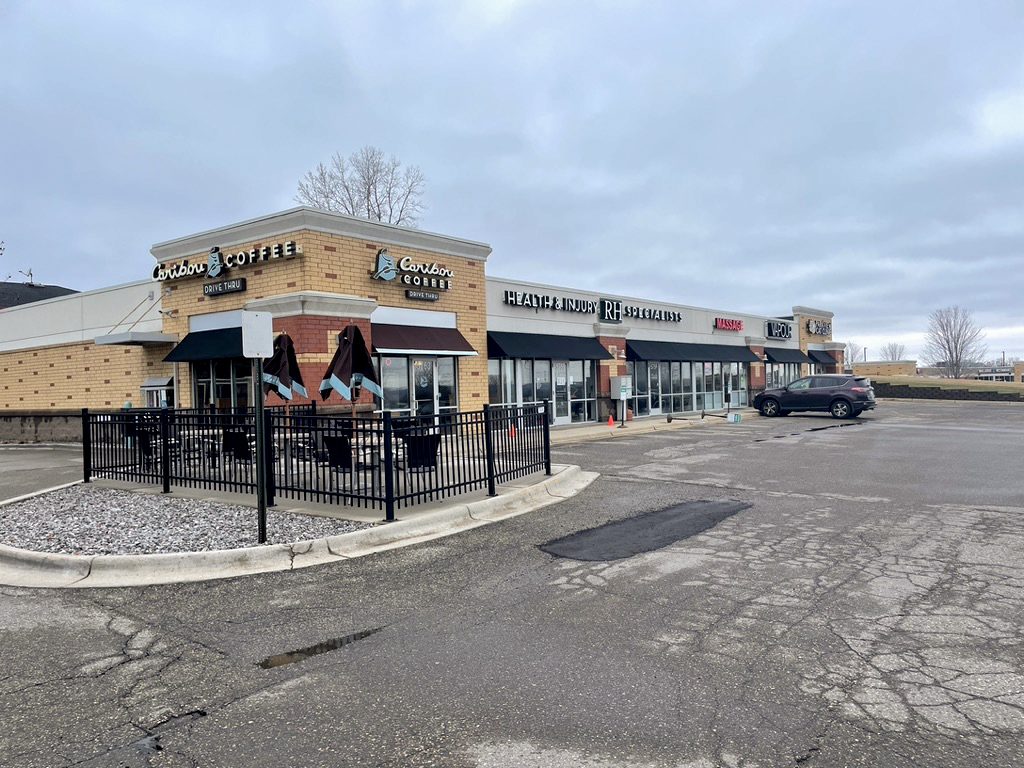 Retail strip exterior at 5743-5763 Blaine Ave, Inver Grove Heights